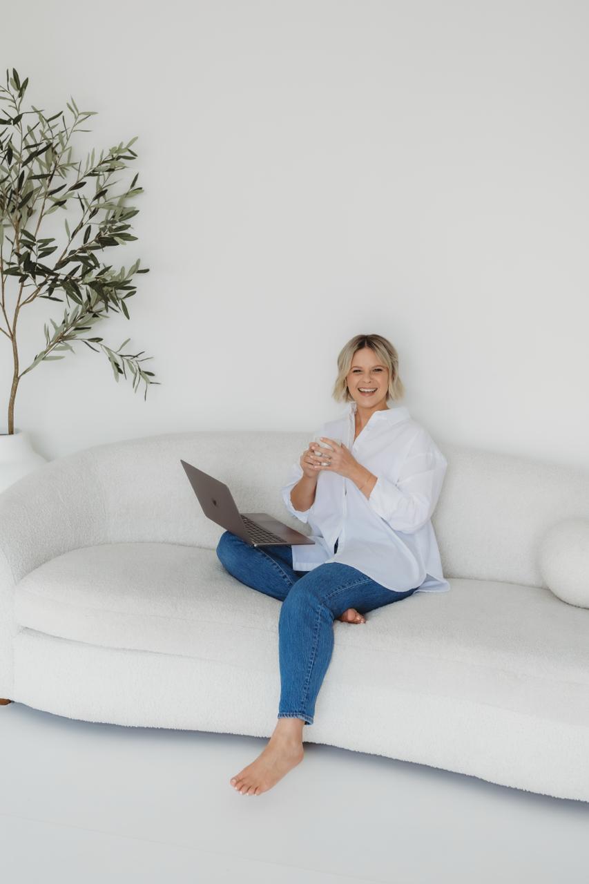 Larissa Elliott smiling